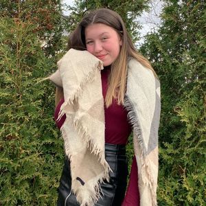 Meet your Posher, Megane